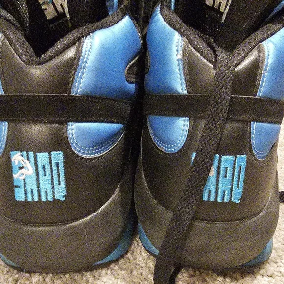 Reebok SHAQ sz 10.5 - Picture 2 of 5
